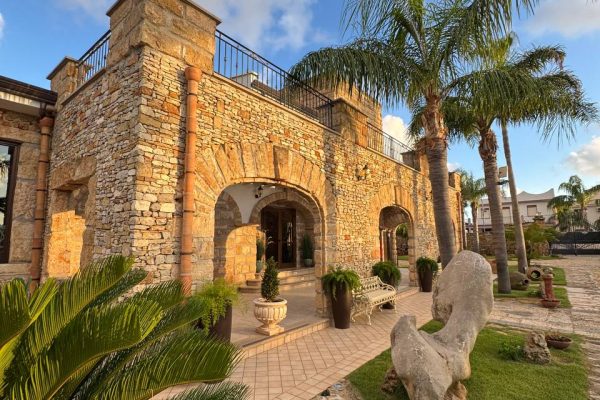 WhatsApp Image 2025-09-05 at 15.50.12